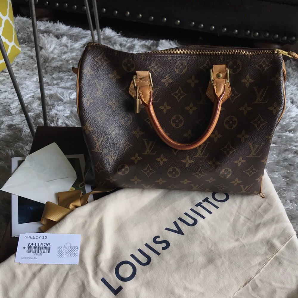 Louis Vuitton Speedy 30